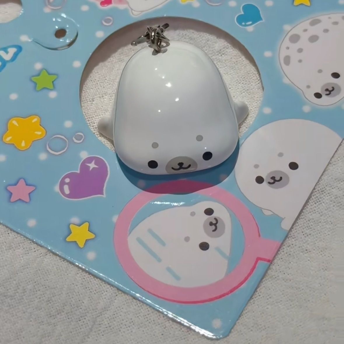 INS Cute 3D Seal Keychain Soli - Tech Girl Accessories recension och pris