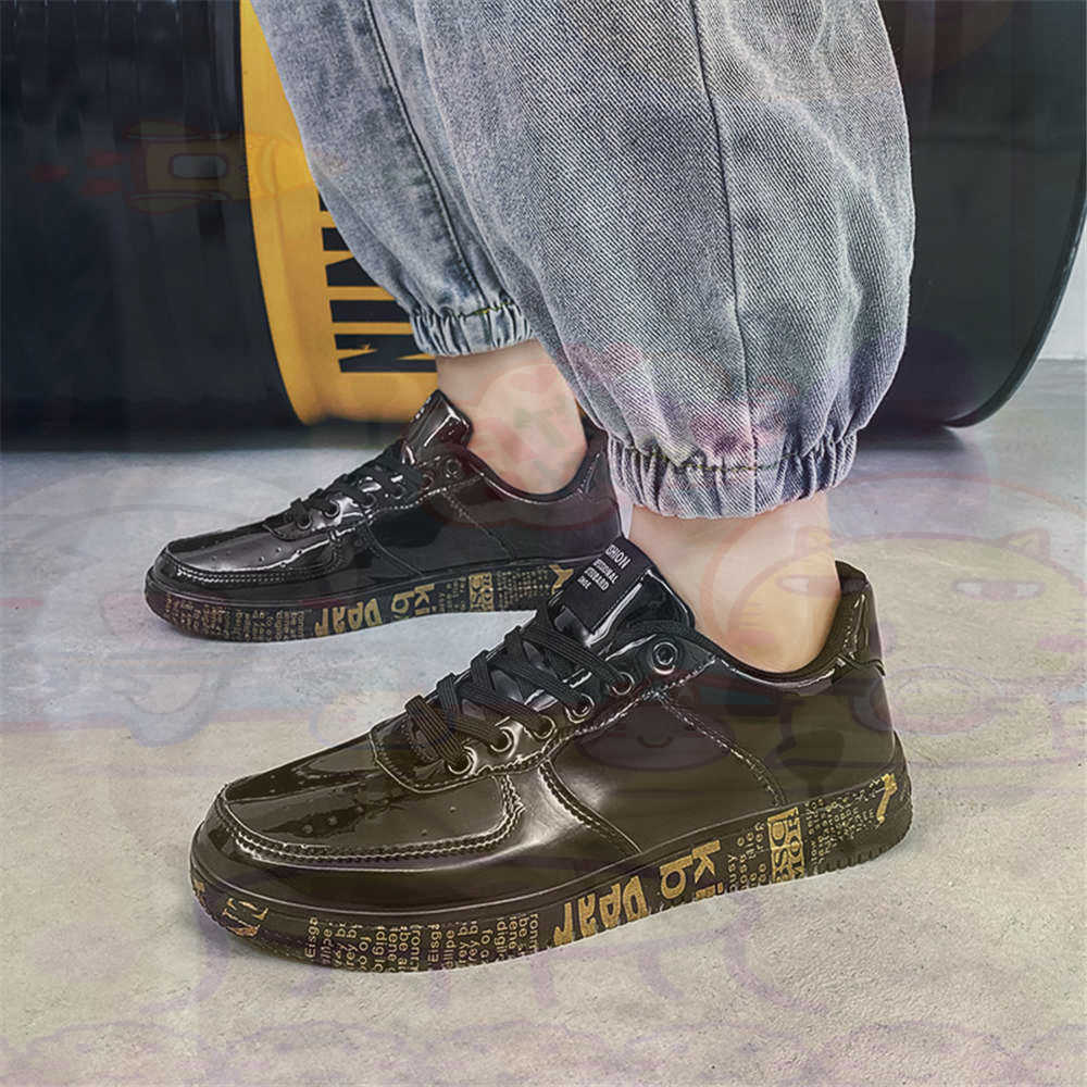Round Foot Size 45 Sneakers Wh - Tech Girl Accessories recension och pris
